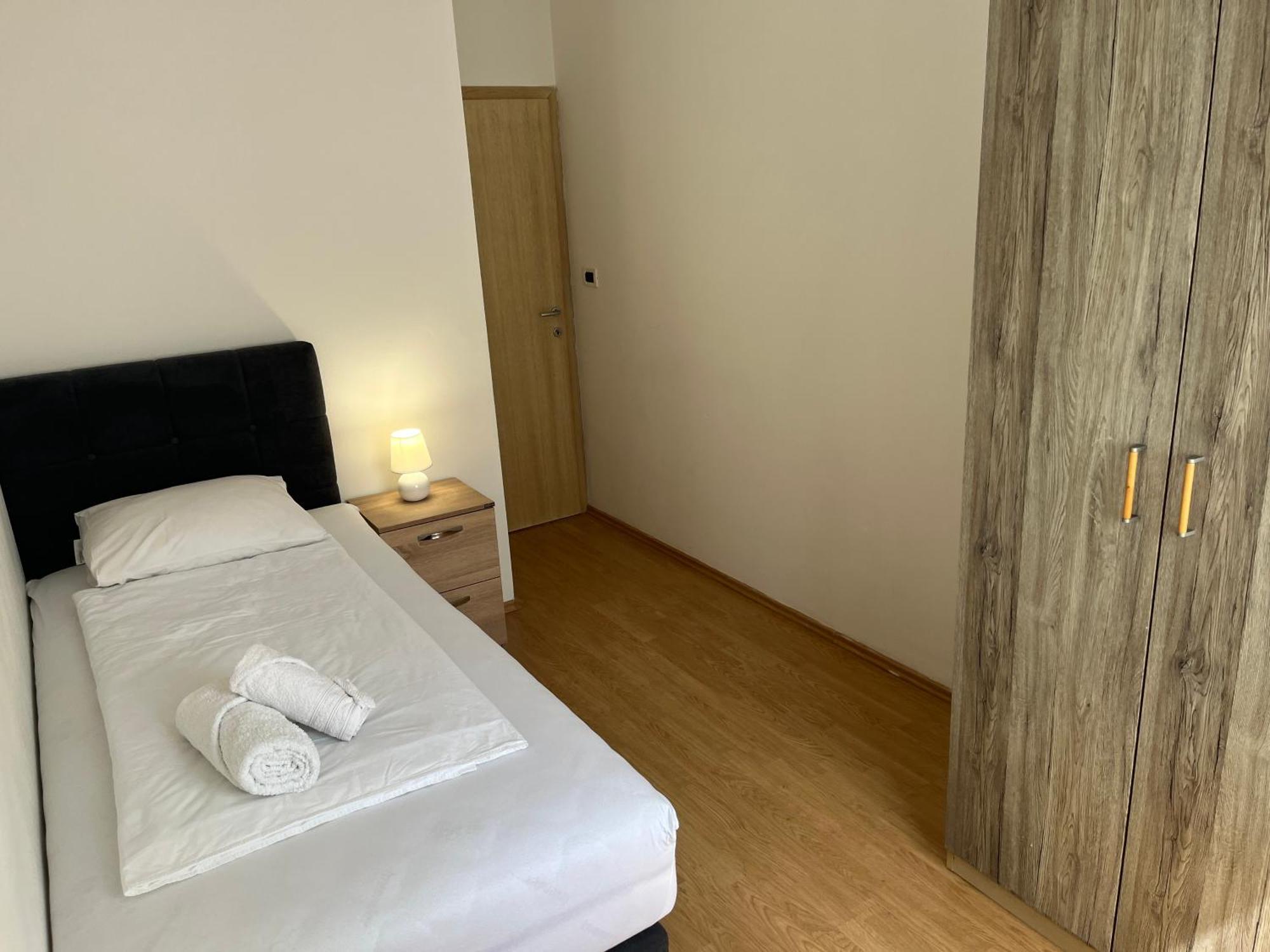 Holiday Home Mihaela Вишнян Экстерьер фото